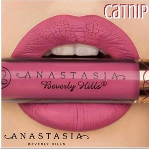 ❌❌SOLD❌❌ANASTASIA BEVERLY HILLS 
BRAND NEW 
Catnip